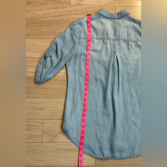 Cloth & Stone Chambray Shirt - Picture 6 of 6